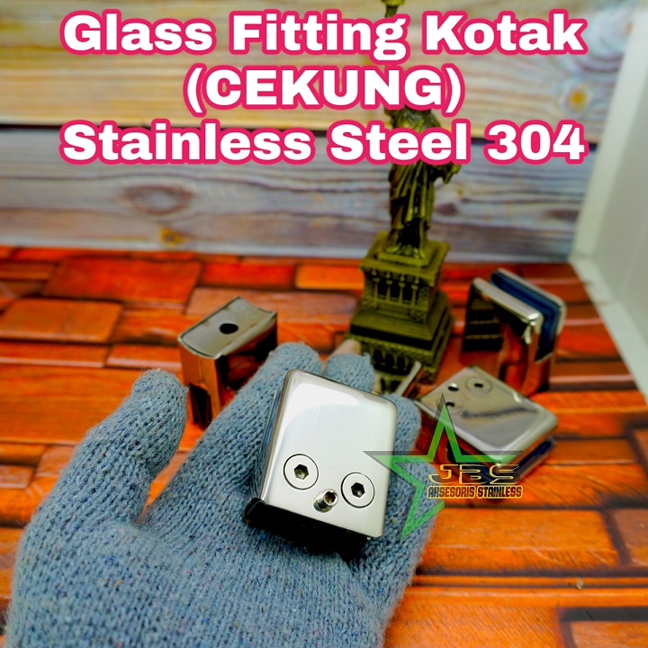 GLASS FITTING/PENJEPIT KACA KOTAK STAINLESS SUS 304 (4,8CMx4,2CM)