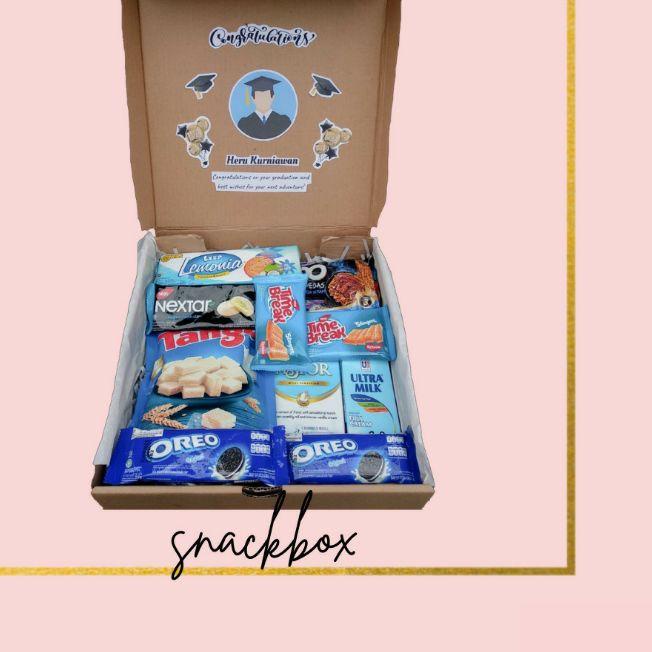

Ramadhan Sale⚡️⚡️-[READY] Snackbox Murah (Giftbox, Hampers, Birthday, Graduation, Anniversary, Box of happiness)