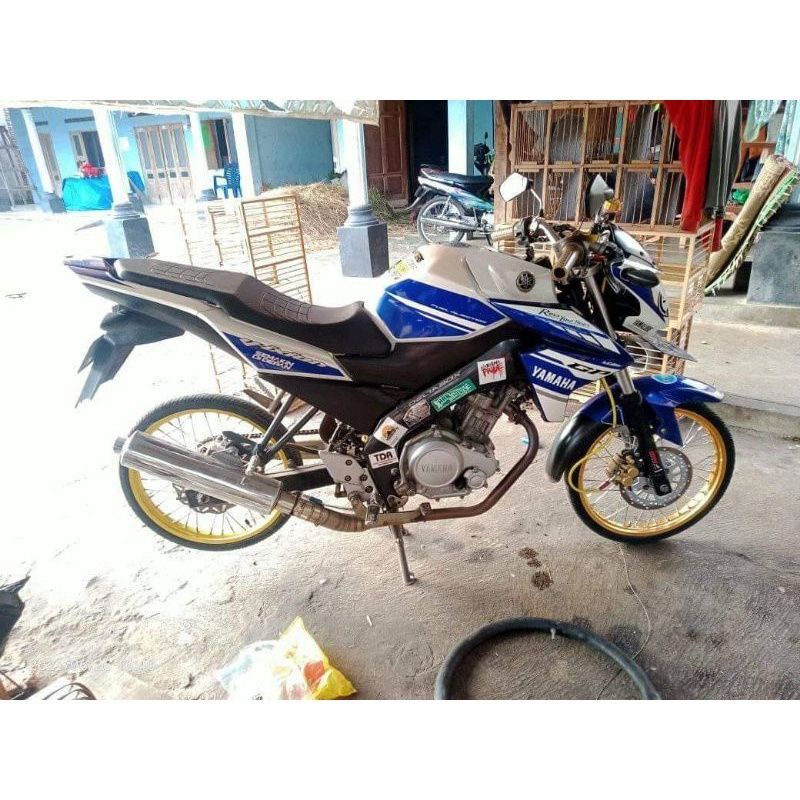 stickee new Vixion lighting 2014 variasi vixion gp