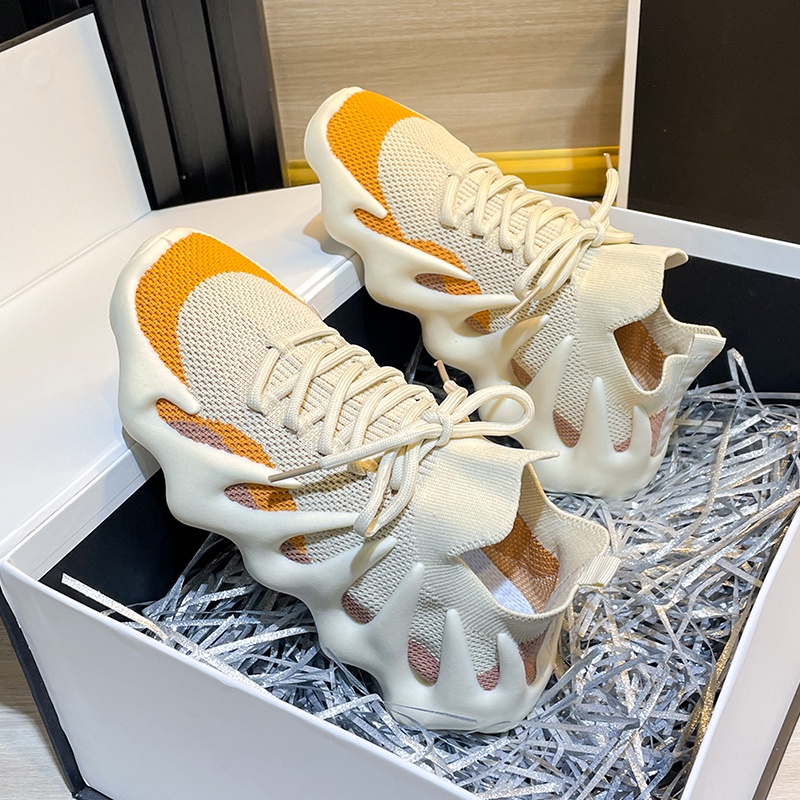 Sepatu Sneaker Butterfly Sporty Wanita 5282 (35 - 40)