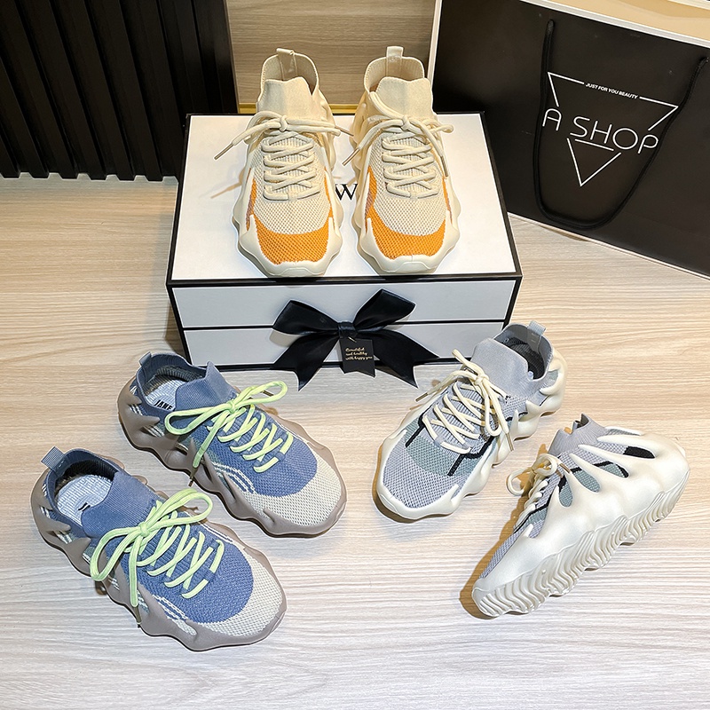 Sepatu Sneaker Butterfly Sporty Wanita 5282 (35 - 40)