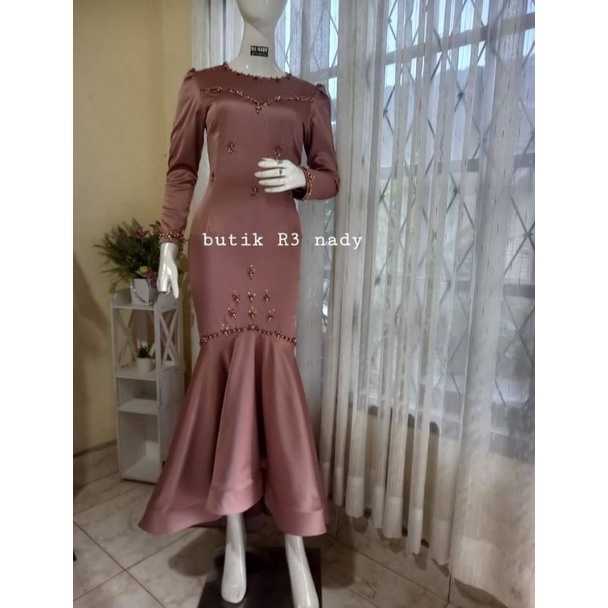 dress rok model duyung