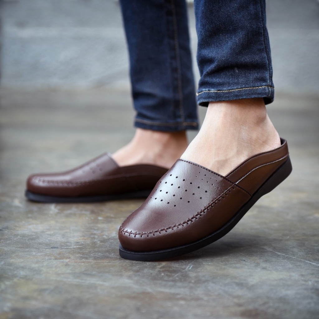 RIONZ MARKES - Sepatu Kulit PU Asli Casual Santai Slip On Pria Mules Slop Tutong Bustong Cowok Dewasa Semi Formal Pria Kantor Pesta Kondangan Gereja Original Murah Trendy Terbaru Terlaris