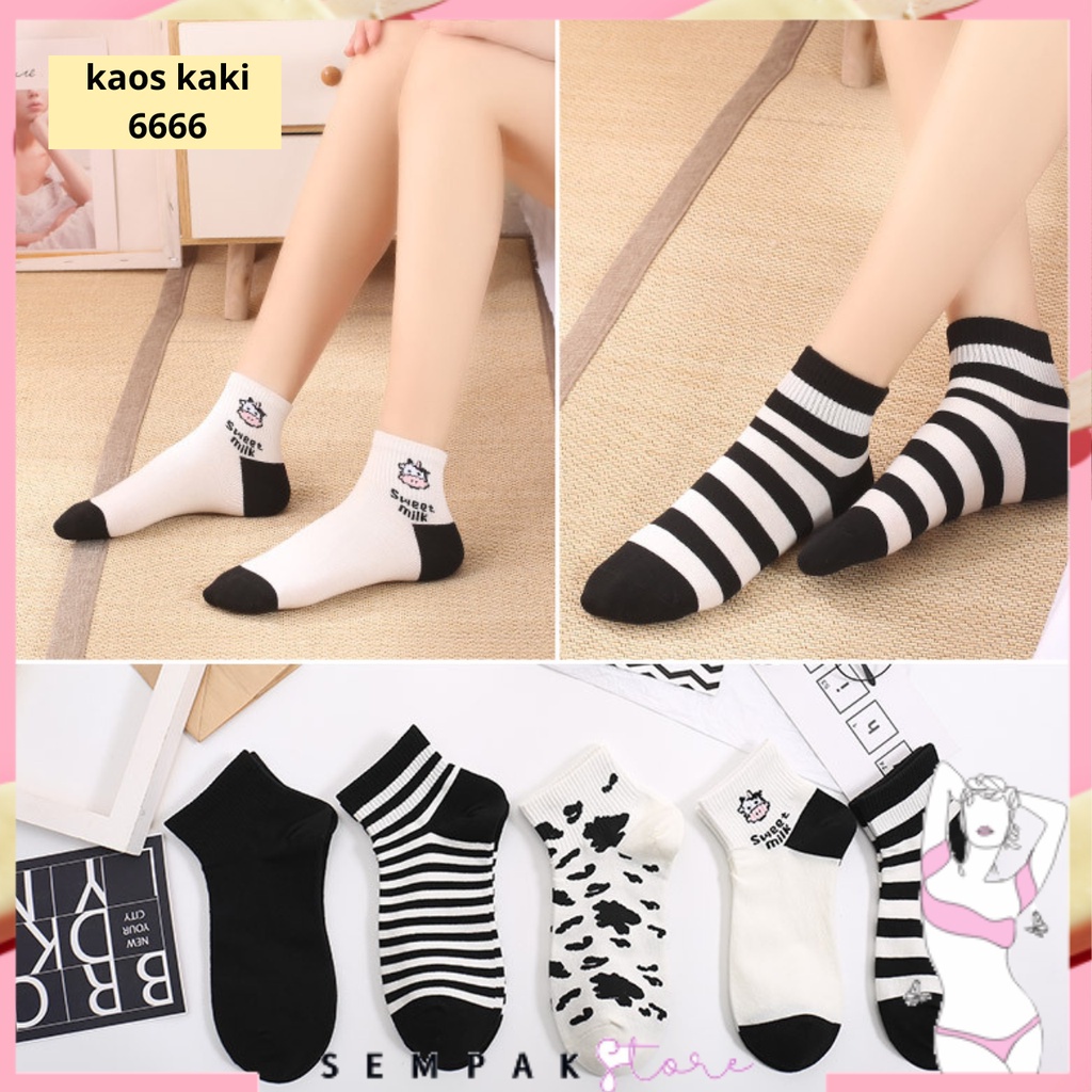 SS Kaos Kaki Wanita Motif Cow 6666 Kaos Kaki Pendek Fashion Korean Unisex Atas Mata Kaki Karakter Sapi Ankle Socks Korean Model Simple Cute