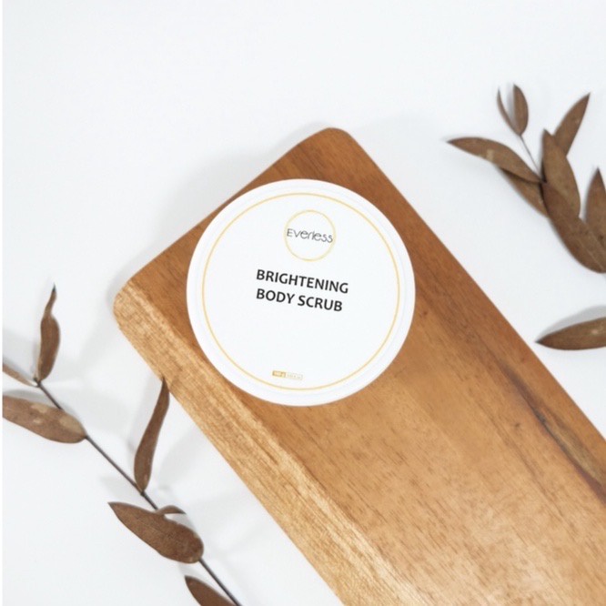 Everless Brightening Body Scrub