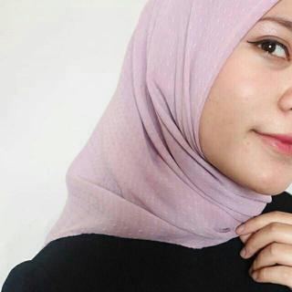 HIJAB SEGIEMPAT POTTON STAR BY OEMAH MUSLIM