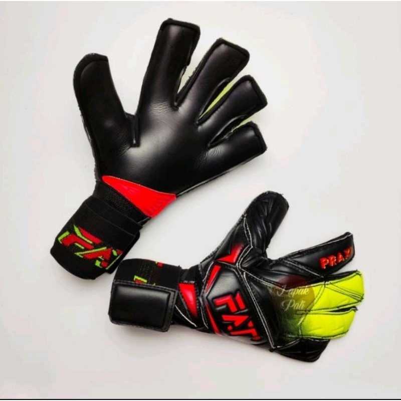 Sarung tangan kiper fat praxi terbaru  sarung tangan kiper original  sarung tangan kiper lengket  sa