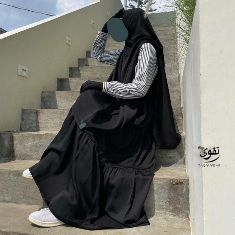 MONOKROM SET DISCOUNT 7% by Taqwawear