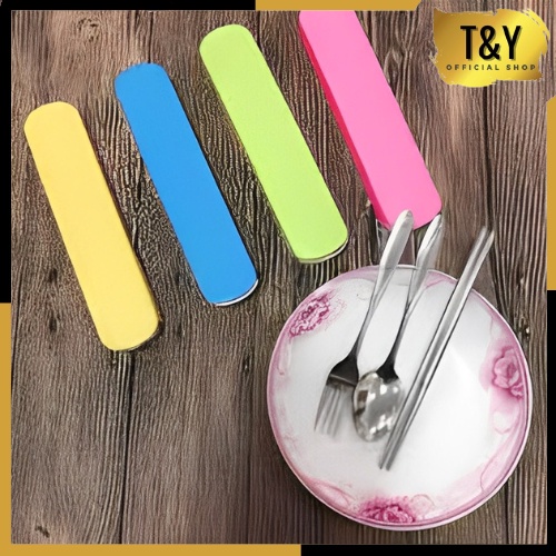 T&amp;Y SENDOK SET 3IN1 BESI KOTAK WARNA ALAT MAKAN 3IN1 SENDOK GARPU STAINLESS STEEL KOTAK TRAVELLING
