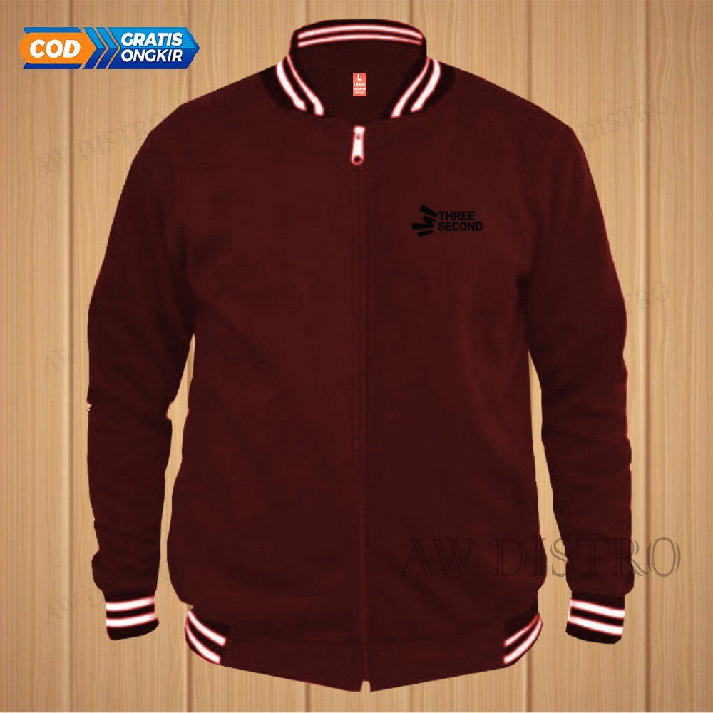 COD Jaket Baseball Varsity Distro Three Se Text Hitam Premium Quality