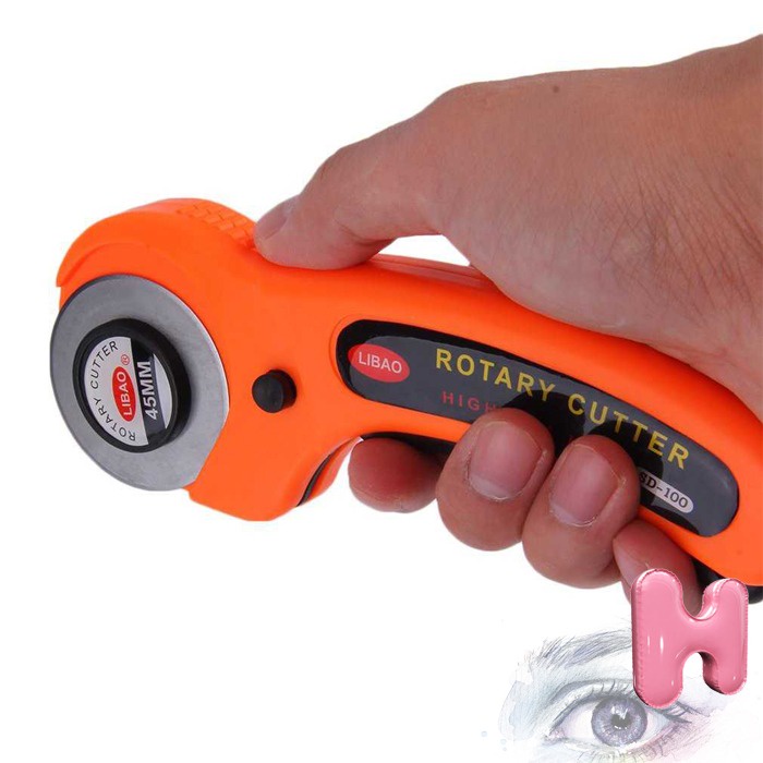 

Cutter Model Bulat Leyao Alat Potong Rotary Roller Round Sharp Blade Portable 45mm