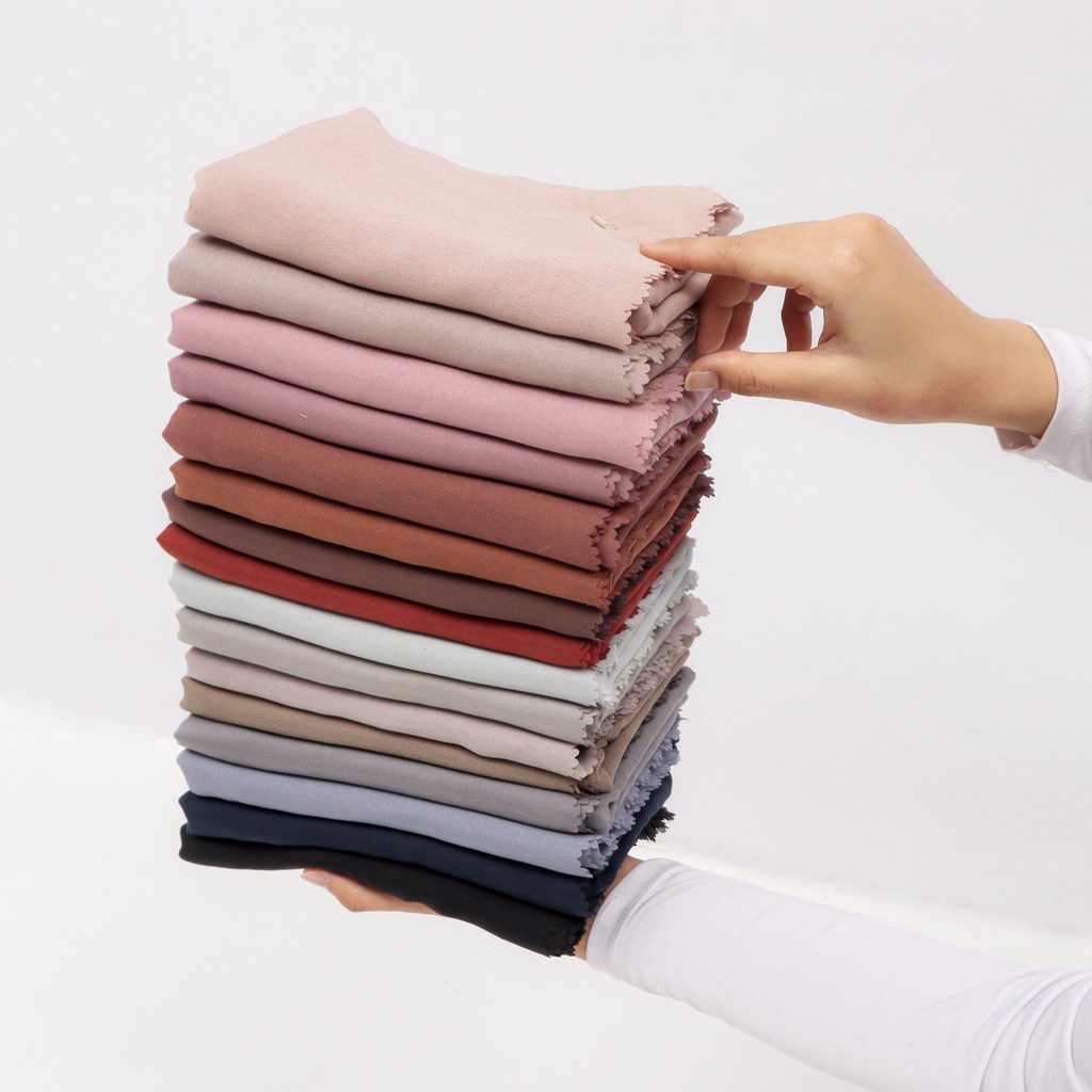 Halwa Hijab Voal Square Mom &amp; Kids