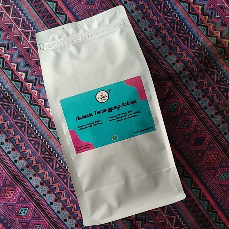 

Kopi Robusta Temanggung Natural 1kg.