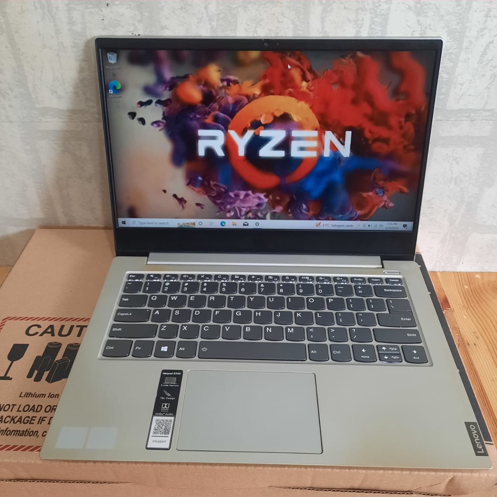 Lenovo Ideapad S340, Amd Ryzen 3 - 3200U, VGA AMD RADEON, Ram 8/512Gb SSD, Slim, Backlight, IPS