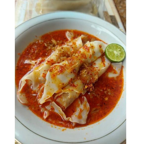 

TERBARU pangsit tulang rangu ( kuah )