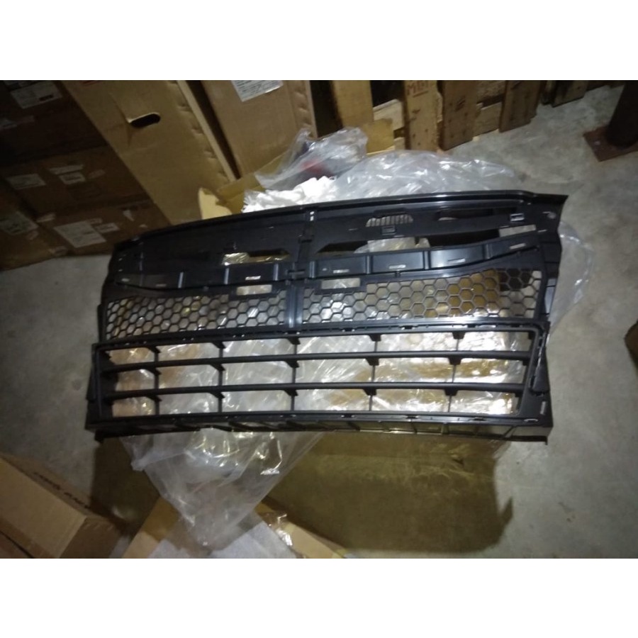 Grill Radiator Bawah Suzuki New Ertiga Ertiga Diesel ASLI SGP!