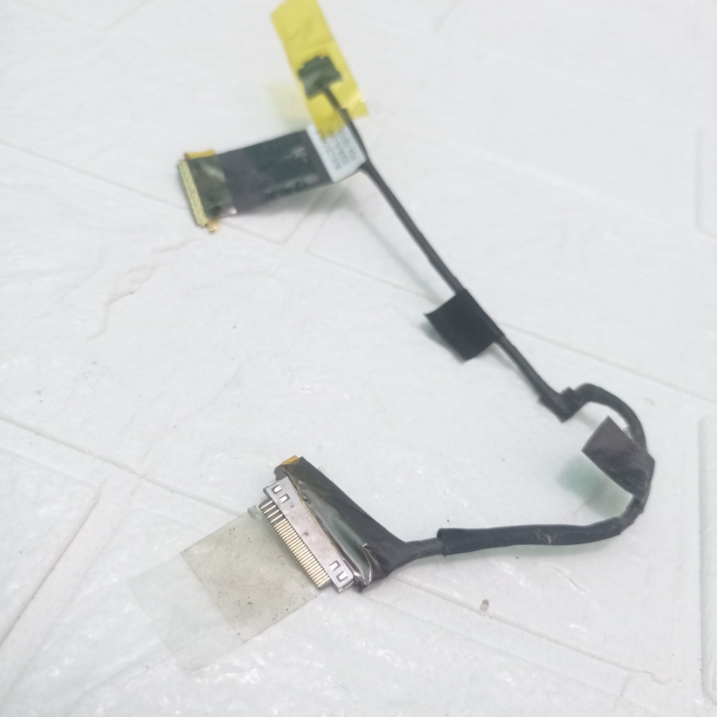 kabel fleksibel flexsibel lcd original laptop Toshiba Satellite T135D