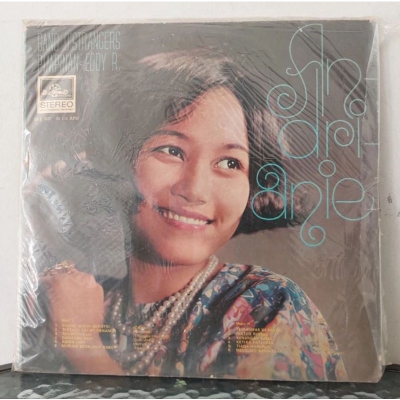 Vinyl Piringan Hitam 12 inch Andrianie - Tertawa Tetapi Menangis