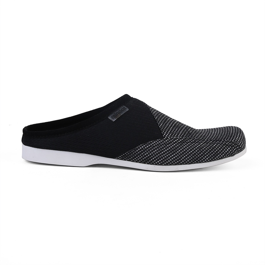 sepatu slip on pria murah ,sepatu bustong pria, sandal slip on bustong pria ROS013