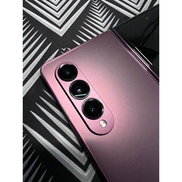 Samsung Galaxy Z Fold 4 - Burgundy ( Spesial Colour Samsung )