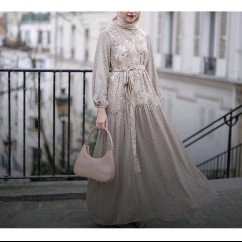 Sierra dress heaven lights