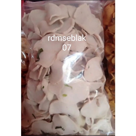 

basreng bulat originall keripik renyah keriuk daun jeruk isi 500grm