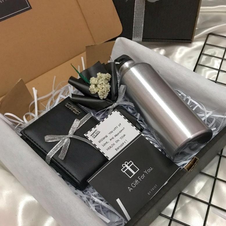 

Men Gift Box/ Hampers Cowok/ Kado Wisuda/ Birthday Promo Best Seller!