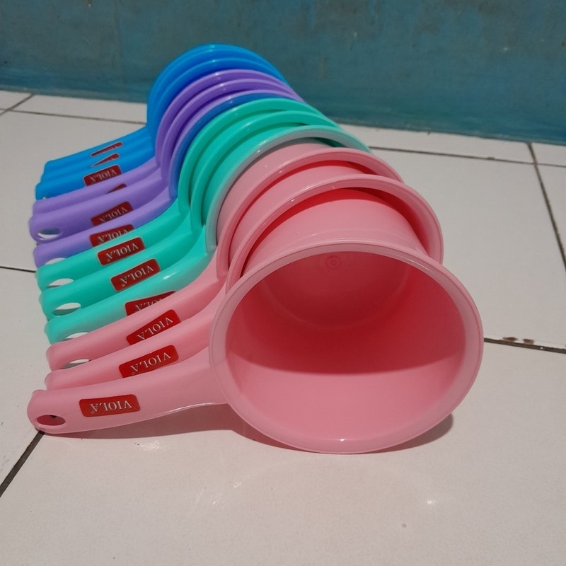 Gayung Plastik Mungil Warna Polos Gayung Air Mandi Ciduk - KM101 Viola