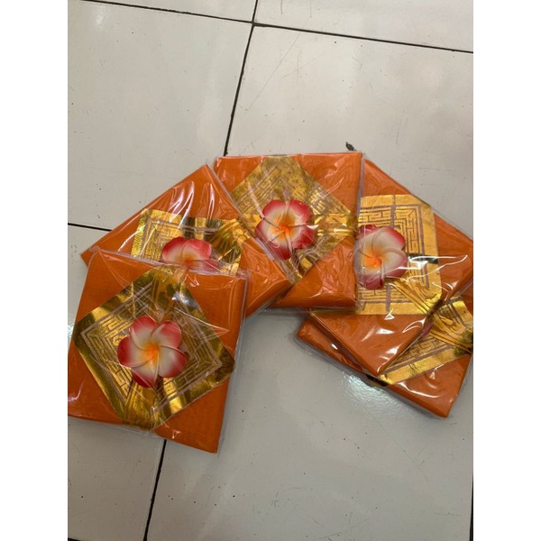 rantasan kain putih kuning