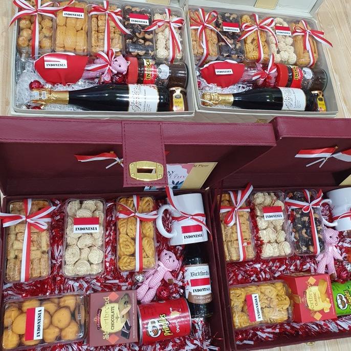 

Box paket hampers hut ri 17 agustus independence day