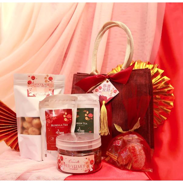 

CHUN Spring CNY Hampers CARAMEMELLE Chinese New Year Imlek 2023