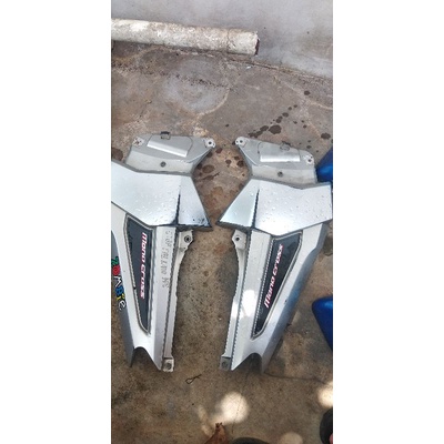 COVER AKI BYSON KARBU / TUTUP AKI BYSON