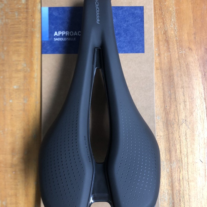 Terlaris Sadel Saddle Roadbike Giant Approach Original