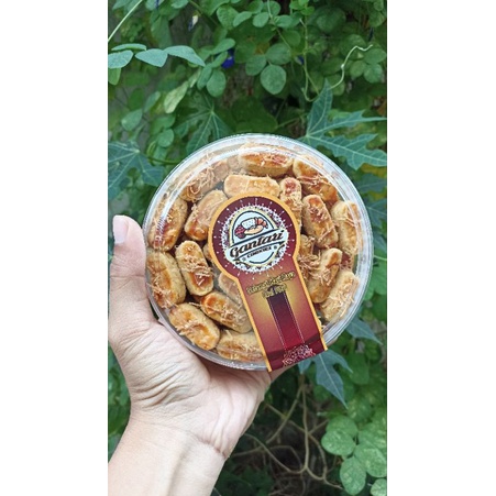 

Kastengel Keju Gantari Cookies Rasa Premium
