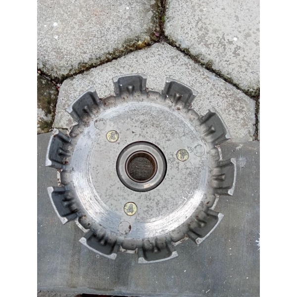 mangkok kampas kopling Yamaha RS100
