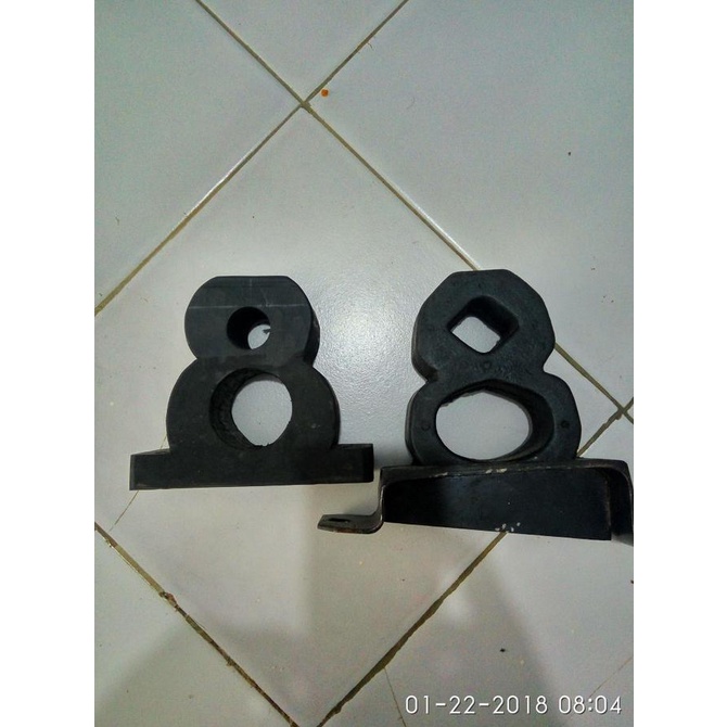 karet stopper Nissan Terrano