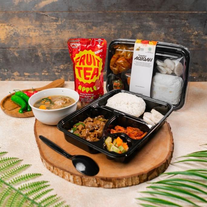 

Promo Paket Aqiqah Nasi Box Anak Perempuan (Gold)