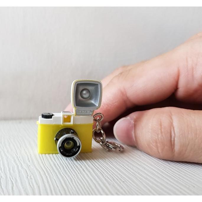 Lomography Keychain - Yellow
