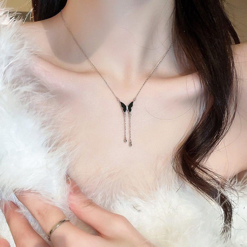 【COD】Kalung Liontin Kupu-Kupu Rumbai Hitam Peri Super Ringan Mewah Rantai Tulang Selangka Perempuan