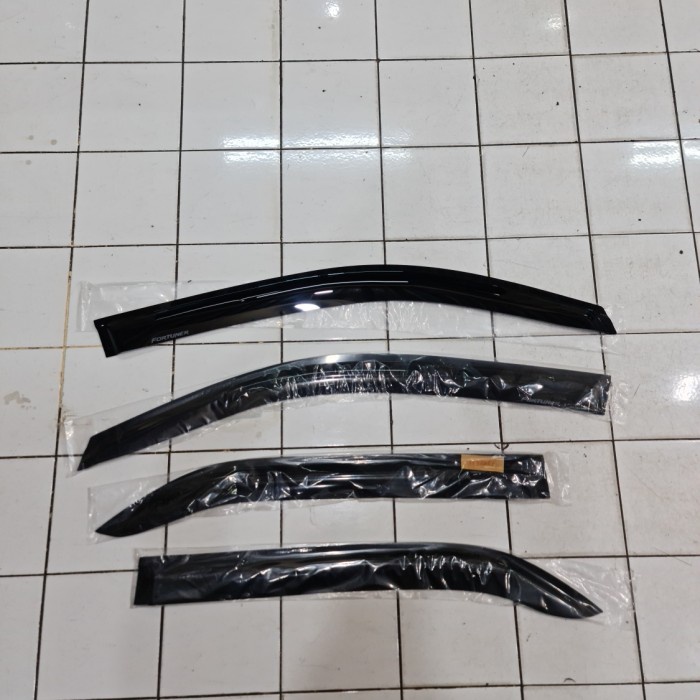 TALANG AIR FORTUNER 2004 - 2015 KD VNT