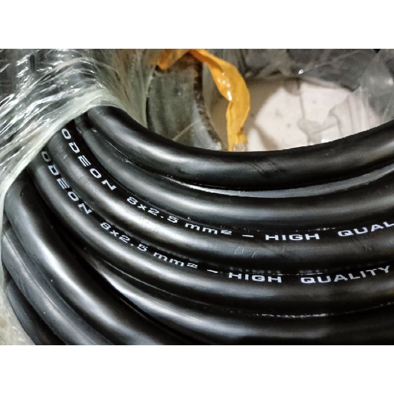 Kabel Speaker 8x2,5mm Odeon Kabel Odeon 8x2,5mm