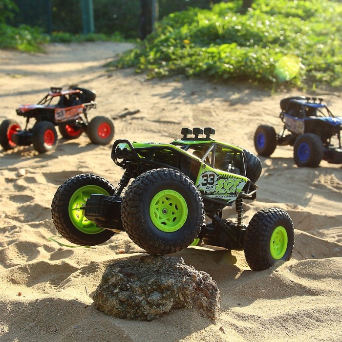 Promo Mobil Remote Kontrol Rc Jeep Rock Crawler Super High Speed Climbing Terbaru