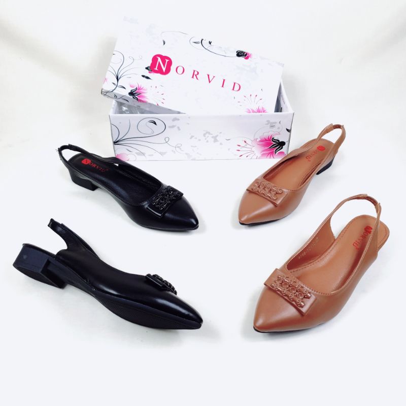 Norvid Flatshoes slingback slip on