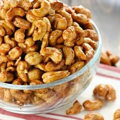 

PROMO✅Kacang Mede Mete Manis Madu 500gram (with Honey)