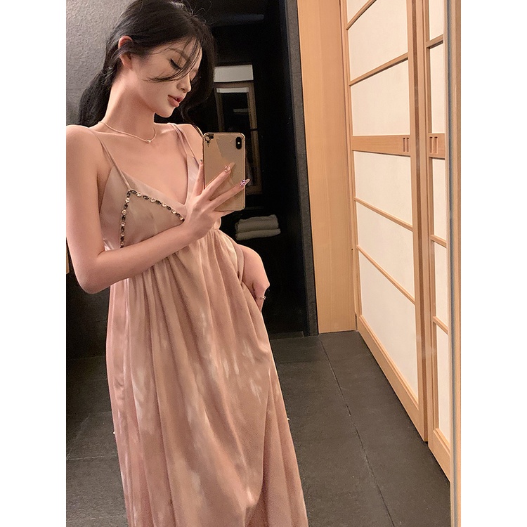 ◄●◈Industri berat Thailand flash berlian tali gaun wanita musim panas liburan pantai rok longgar v-neck rok panjang berkualitas tinggi