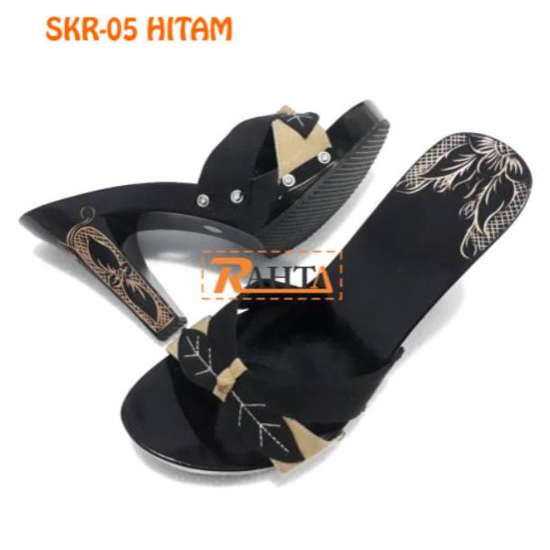 PROMO GILA SKR05 Sandal kelom heels ukir kokop motif daun sandal kayu rahta murah