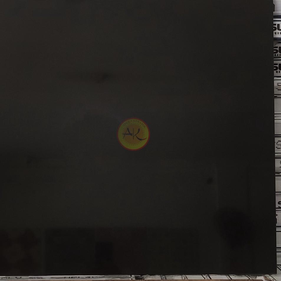 Resmi Keramik Lantai 50x50 Hitam Polos Glossy Paling Ekonomis