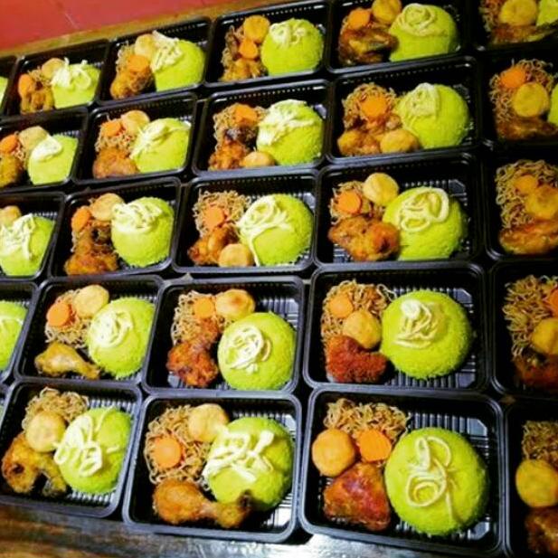 

Terlaku... Nasi kuning paket hemat ayam higienis, halal dan murah