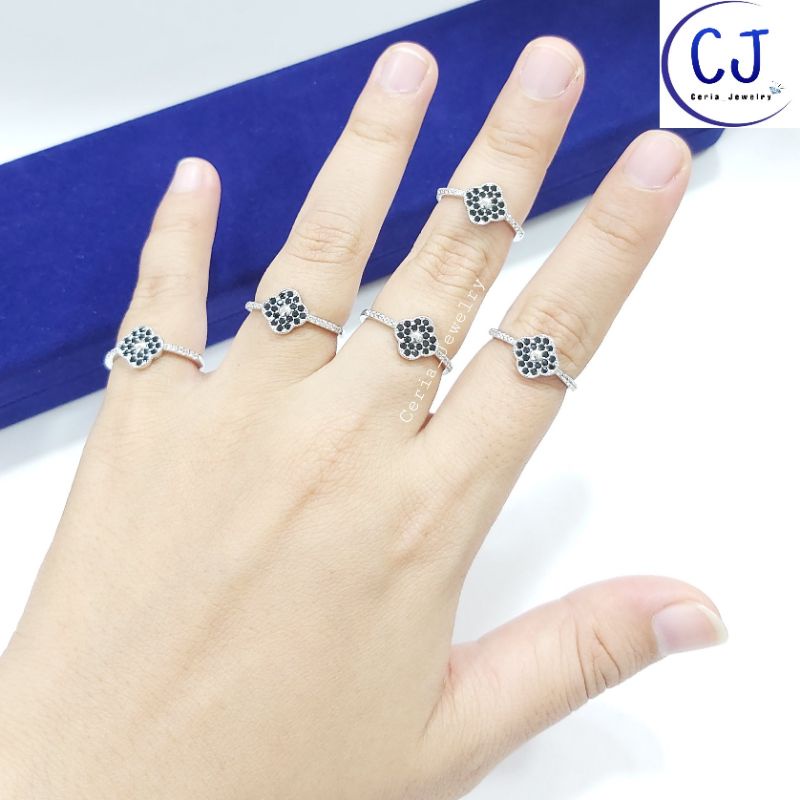 Cincin Perak Wanita Asli Silver 925 Lapis Emas Putih Model Van Cleef Permata Kombinasi Hitam Putih - Perhiasan Perak Asli