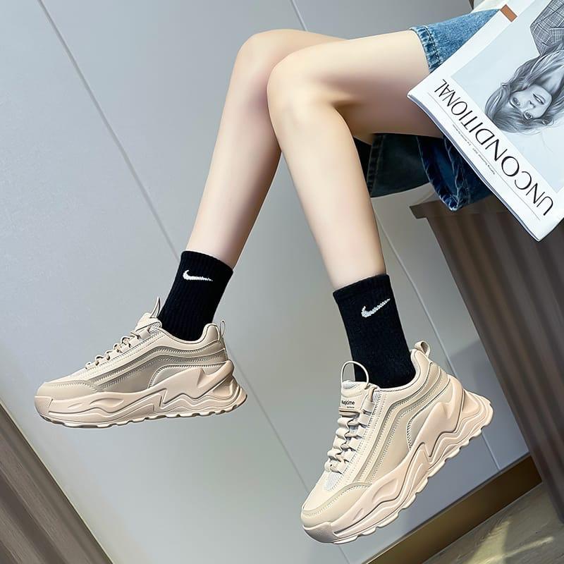 GROSIRTAS "LV FREE BOX" LV0122 Sepatu Sneakers Wanita Import Sport SSepatu Putih Wanita Premium Qual